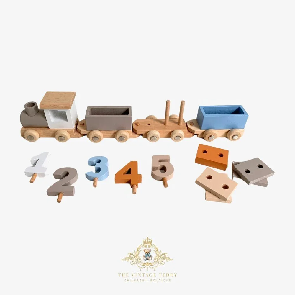 NWT Cute Wooden Train Set Shape Activity Play Set Children’s Early Learning Toys